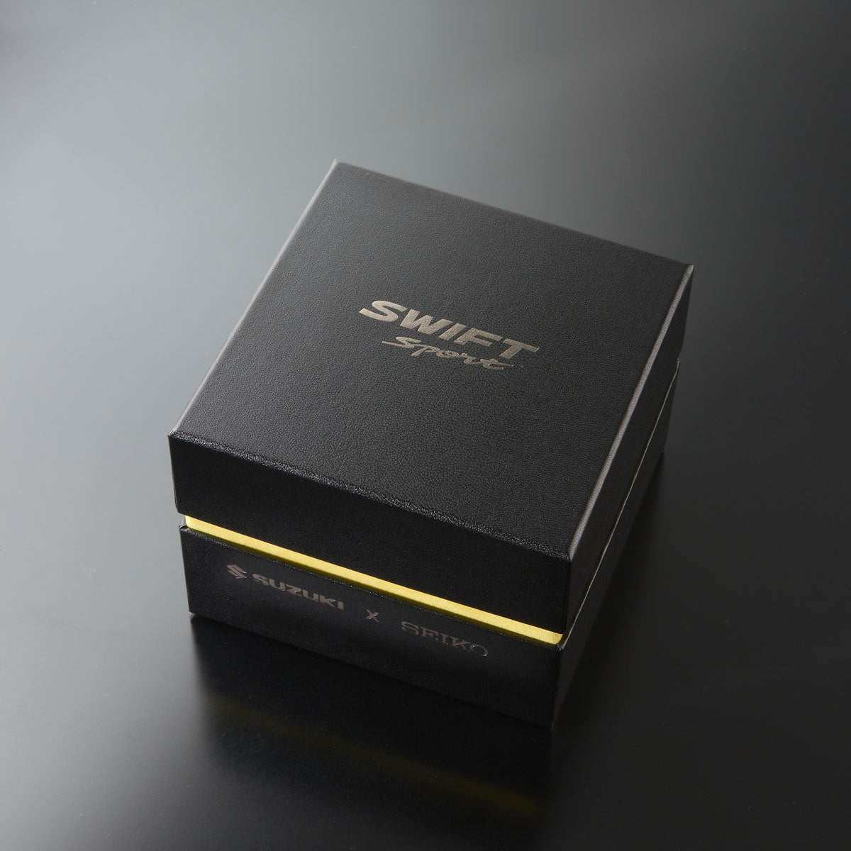 S-MALL4周年 二次募集販売 合計300個限定】【特別商品】SUZUKI SWIFT